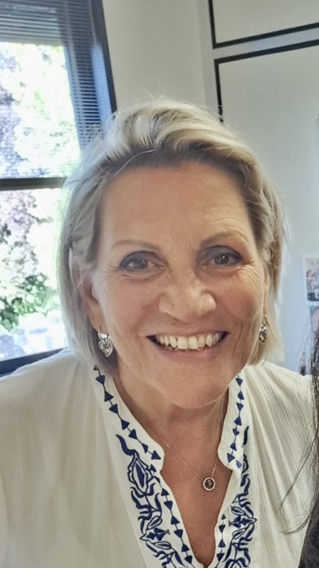 Anne-Marie DELAGE (Anna)